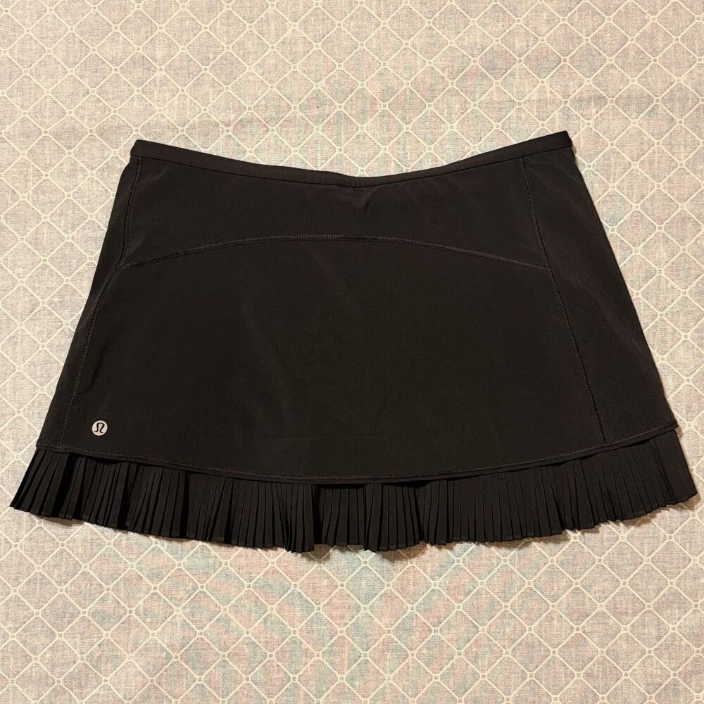 Lululemon City Sky Run By Skirt Skort Boom Black Women's Sz 8 Tennis Golf
